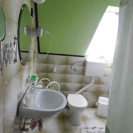 Apartament B12